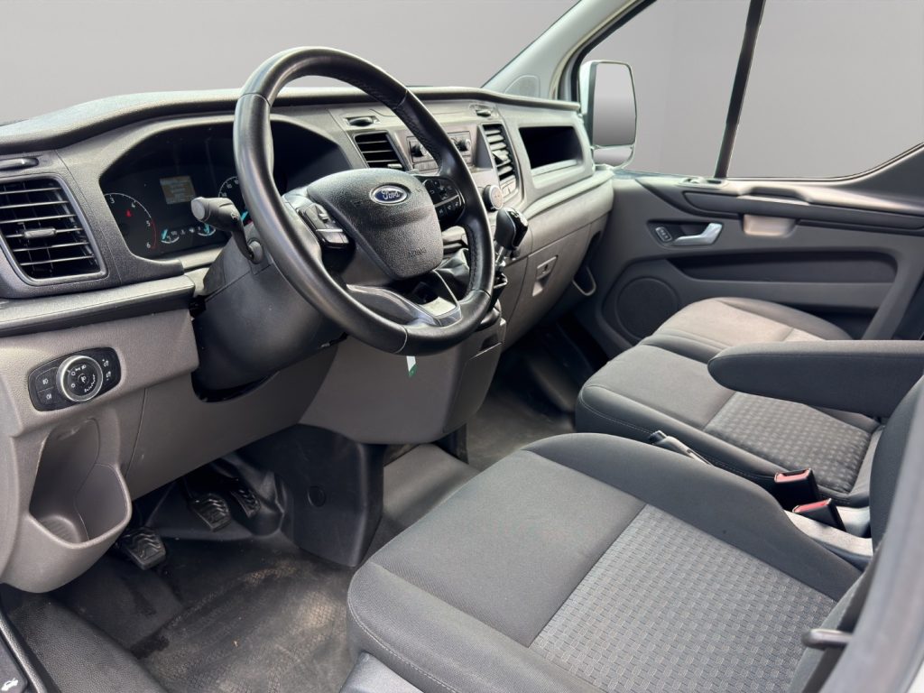FORD Transit Custom L1H1 2.0 130 CV - 7