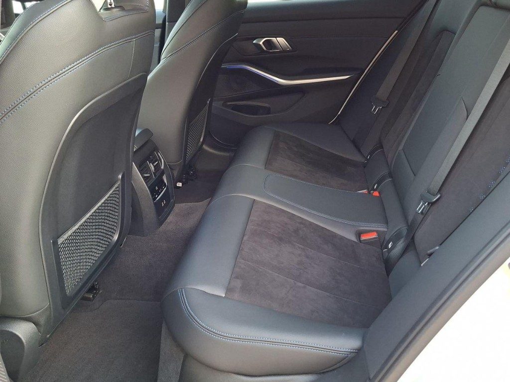 BMW 318 d 48V Touring Msport Aut. - 11