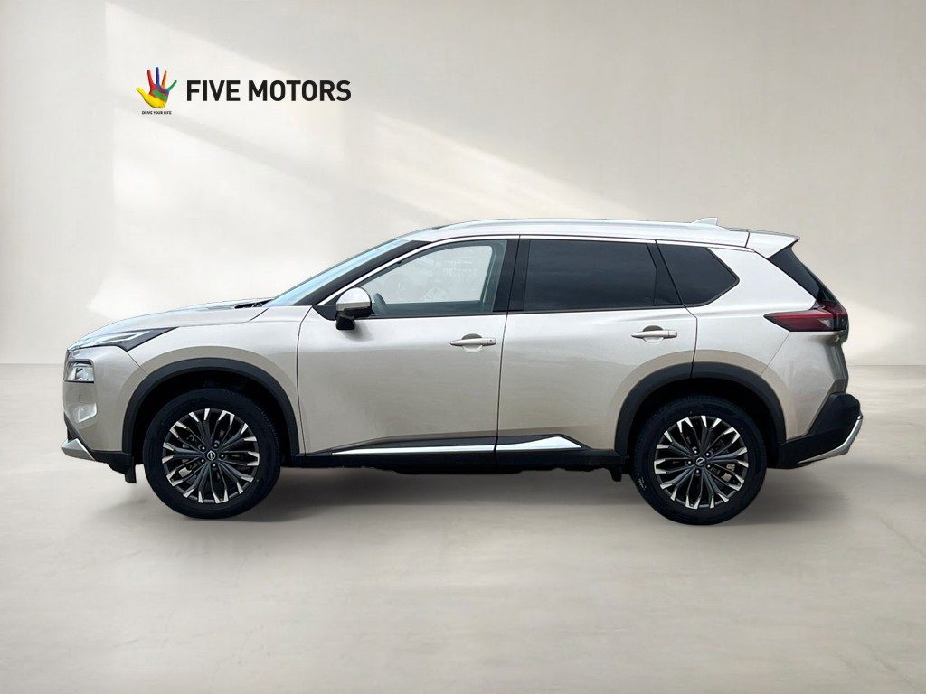 NISSAN X-Trail Mild Hybrid 2WD 5 posti Tekna - 4