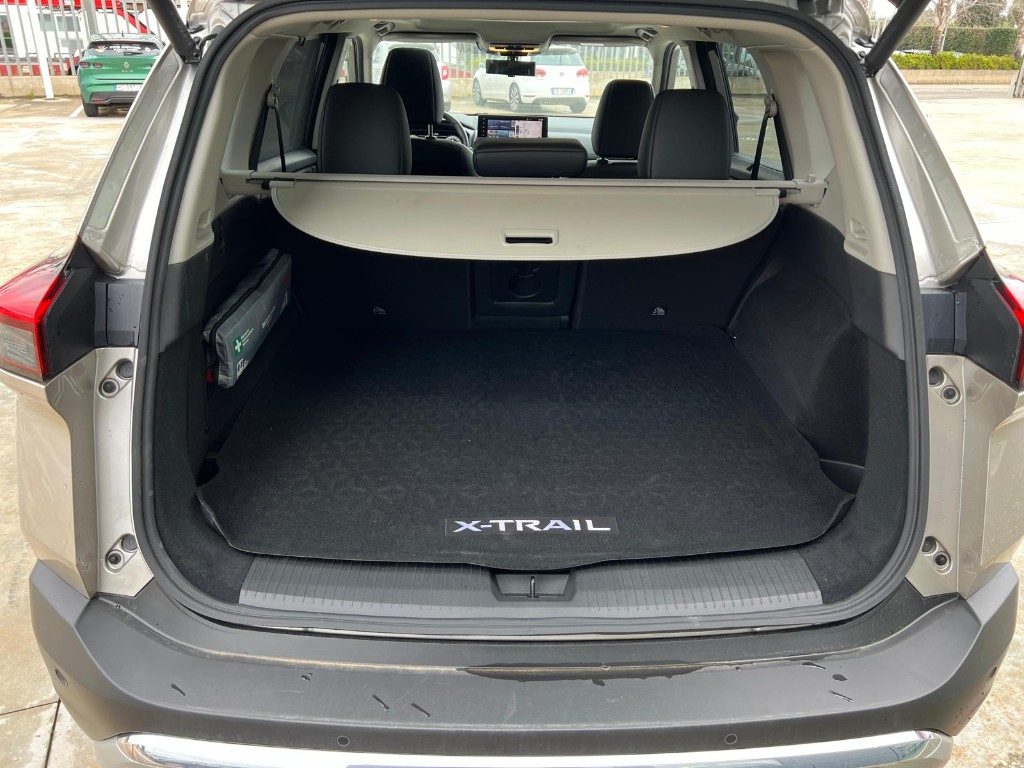 NISSAN X-Trail Mild Hybrid 2WD 5 posti Tekna - 25