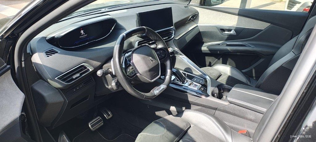 PEUGEOT 3008 BlueHDi 130 S&S EAT8 GT - 11