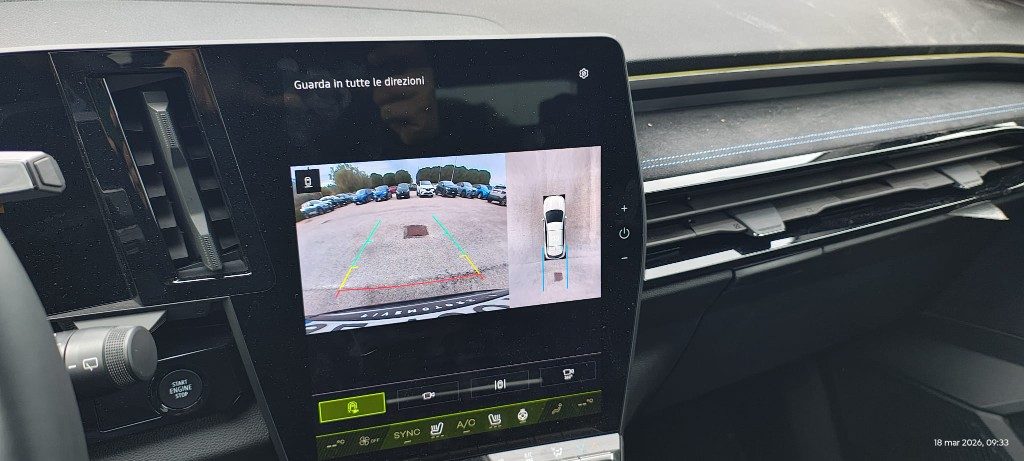 RENAULT Austral Austral Full Hybrid E-Tech 200 CV Iconic Esprit Al - 9