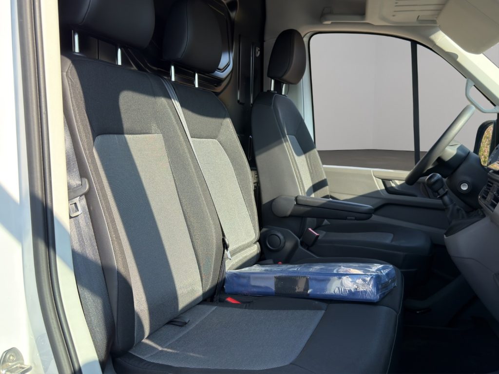 VOLKSWAGEN Crafter 2.0TDI 140CV L3H3 - 8