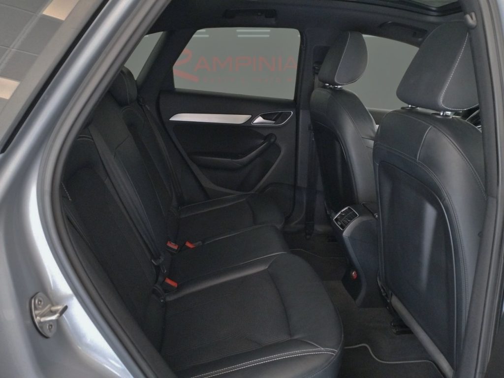AUDI Q3 2.0 TDI 150 CV quattro S tronic S line edition - 16