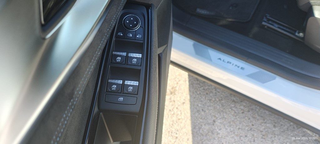 RENAULT Austral Austral Full Hybrid E-Tech 200 CV Esprit Alpine - 18
