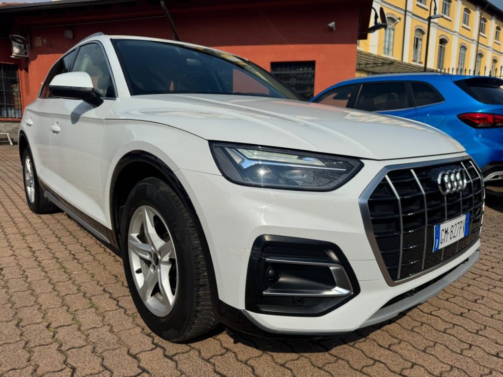 AUDI Q5 35 TDI S tronic Business Advanced - 2
