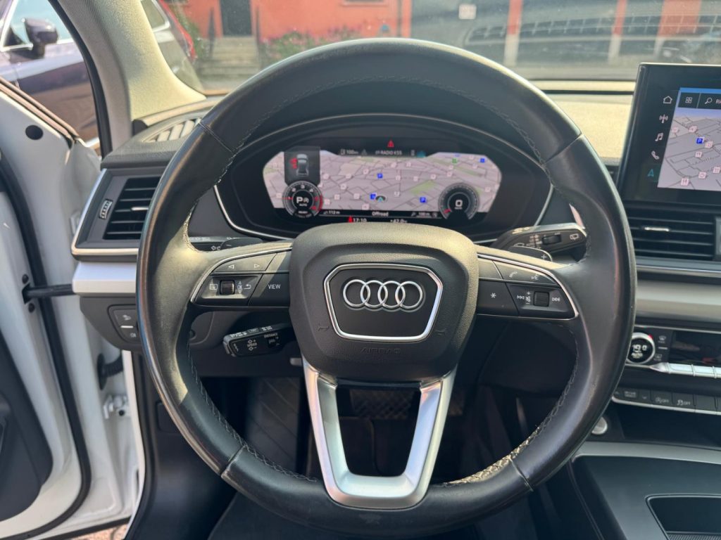 AUDI Q5 35 TDI S tronic Business Advanced - 8