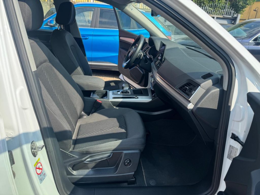 AUDI Q5 35 TDI S tronic Business Advanced - 13