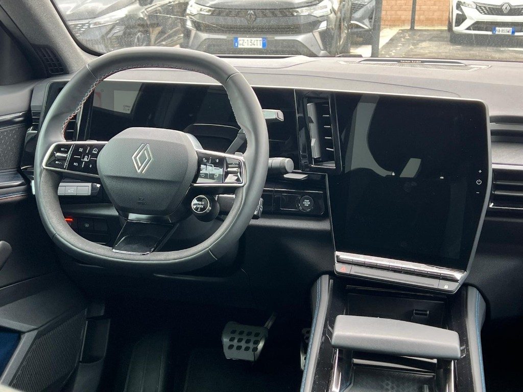 RENAULT Rafale Full Hybrid E-Tech 200 CV Esprit Alpine - 10