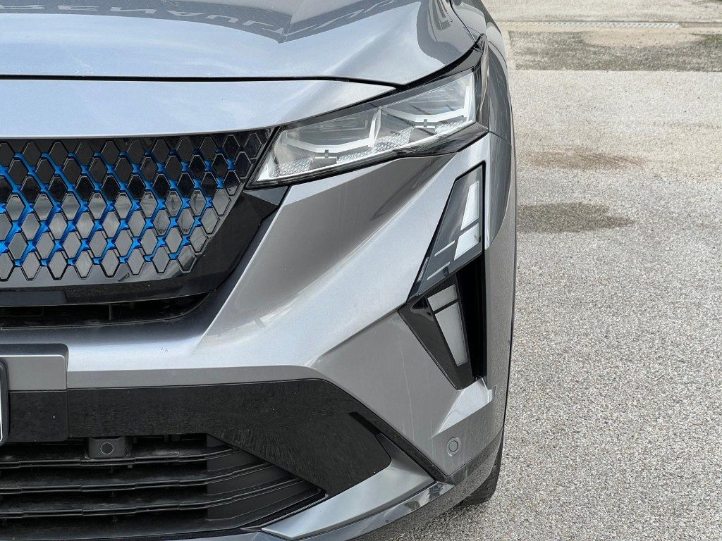 RENAULT Rafale Full Hybrid E-Tech 200 CV Esprit Alpine - 18