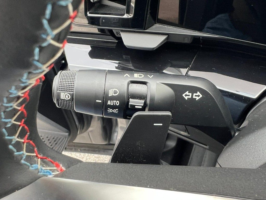 RENAULT Rafale Full Hybrid E-Tech 200 CV Esprit Alpine - 19