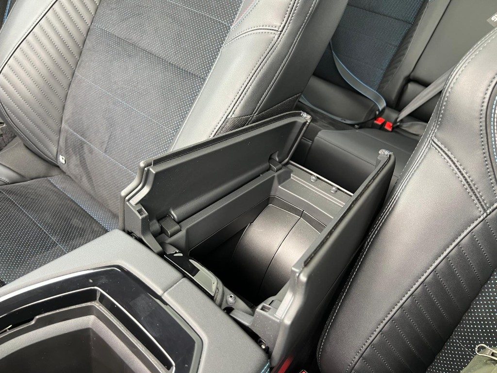 RENAULT Rafale Full Hybrid E-Tech 200 CV Esprit Alpine - 23