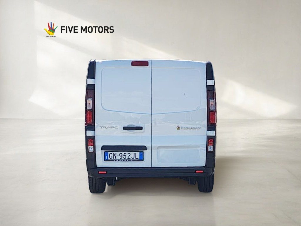 RENAULT TRAFIC  T30 2.0 dci 150cv energy L2H1 Start - 6