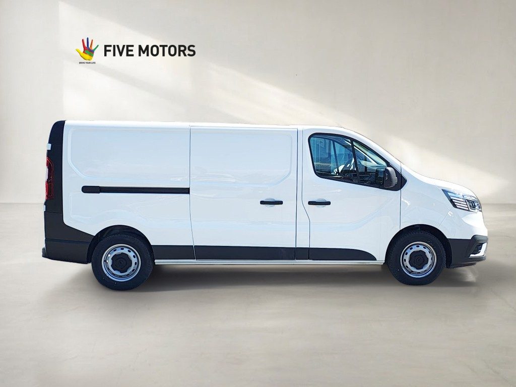 RENAULT TRAFIC  T30 2.0 dci 150cv energy L2H1 Start - 8