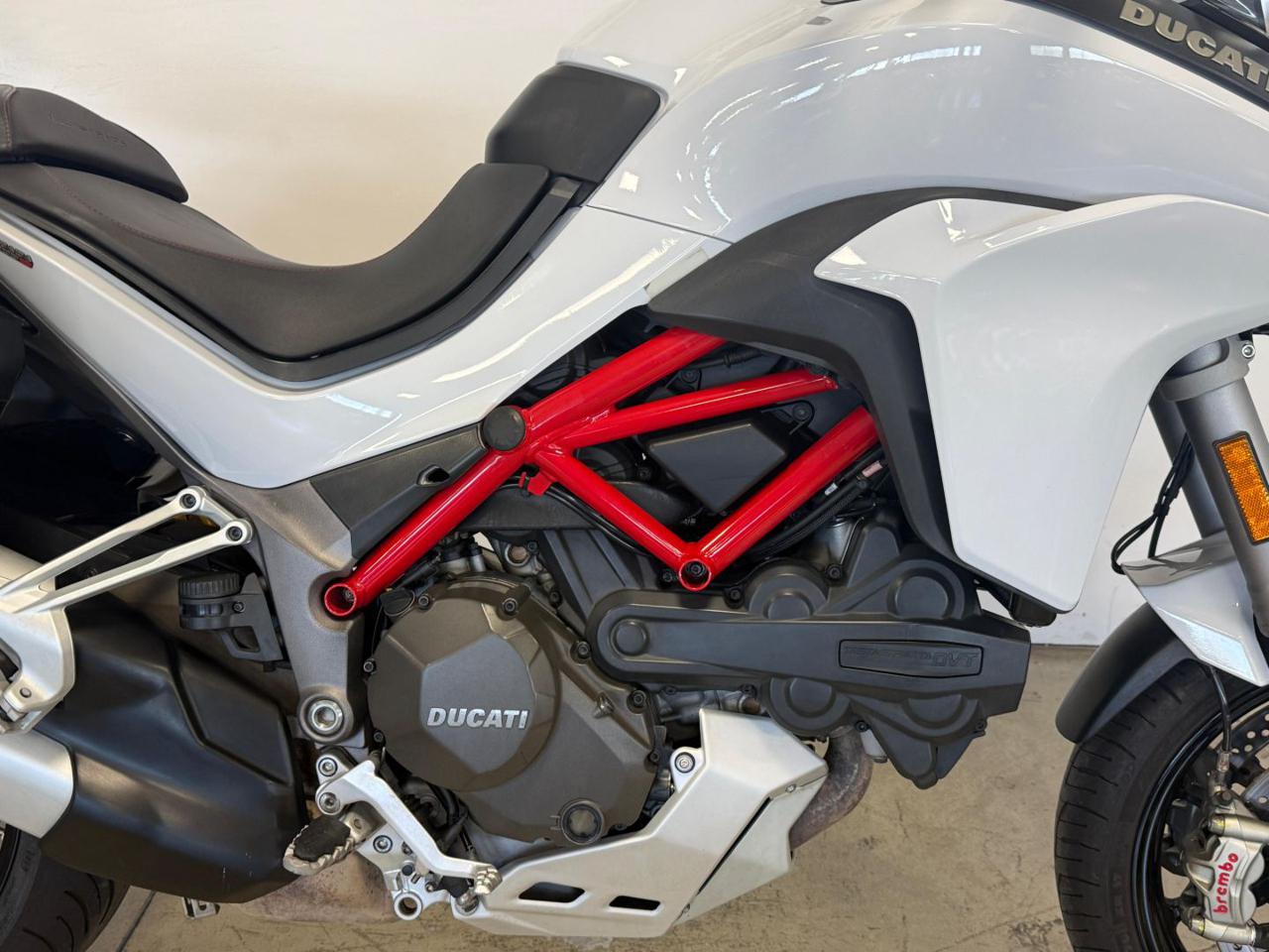 DUCATI Multistrada 1200 S WHITE - 5