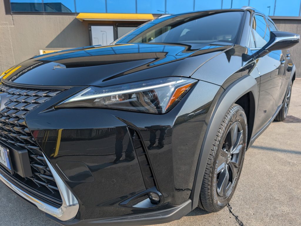 LEXUS UX 300h Urban - 10