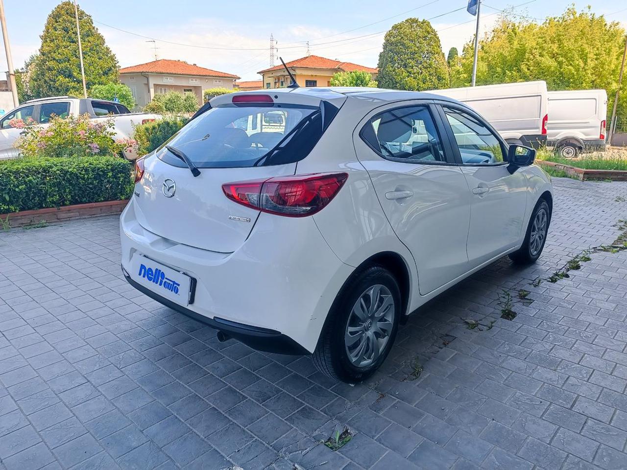 MAZDA 2 1.5 e-Skyactiv-G 90 CV M Hybrid Evolve - 6