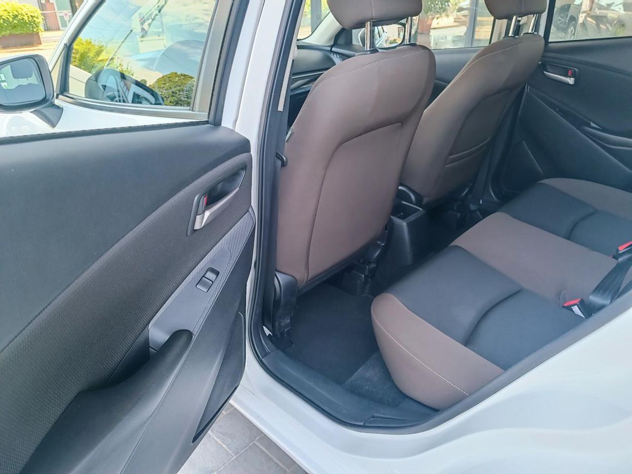 MAZDA 2 1.5 e-Skyactiv-G 90 CV M Hybrid Evolve - 17