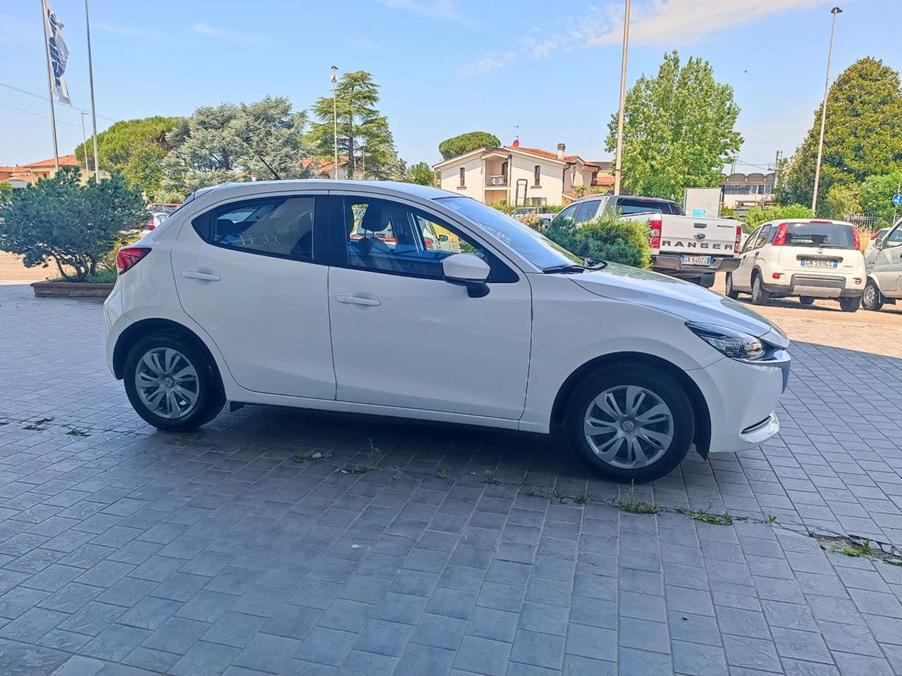 MAZDA 2 1.5 e-Skyactiv-G 90 CV M Hybrid Evolve - 5