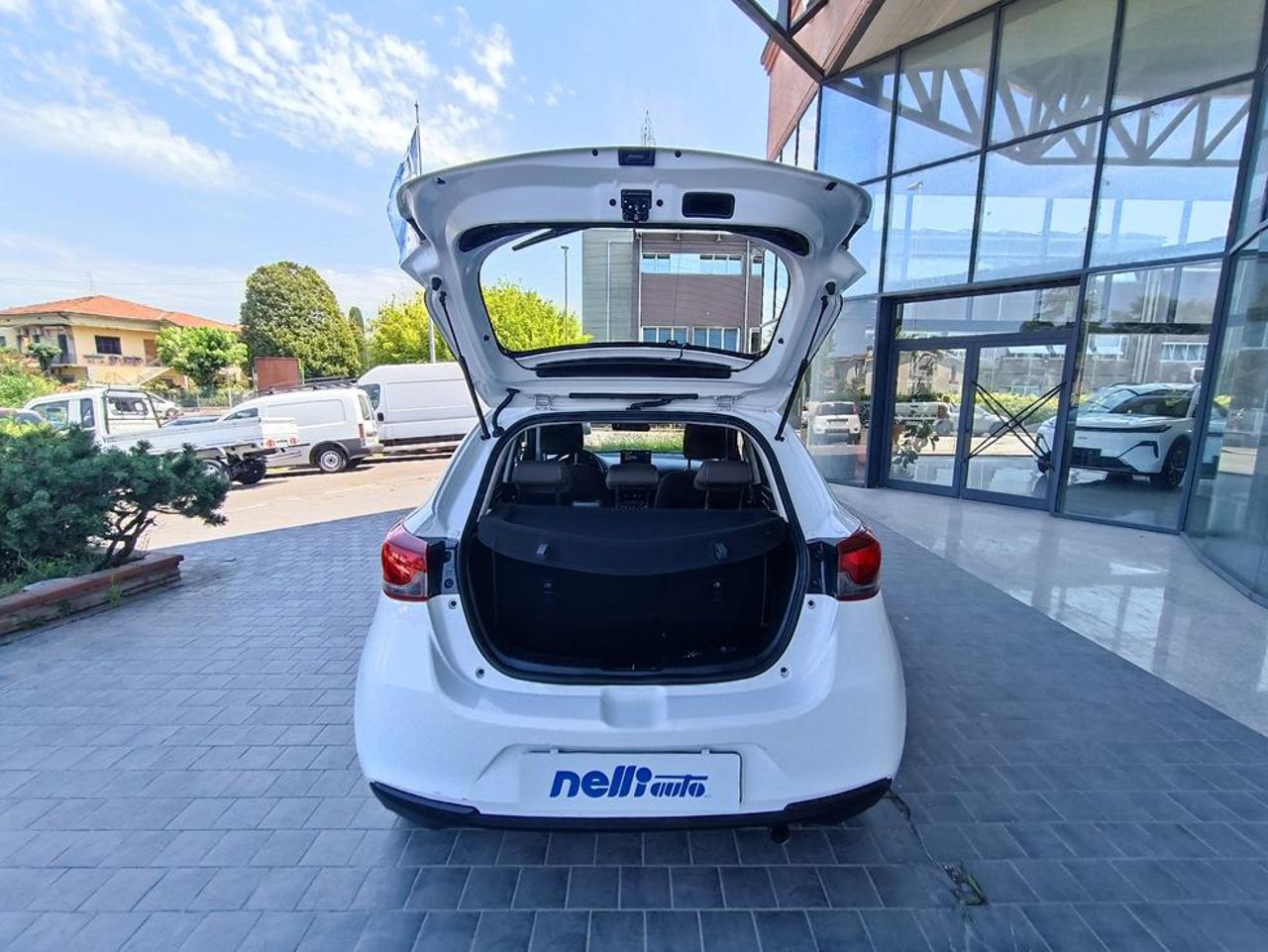 MAZDA 2 1.5 e-Skyactiv-G 90 CV M Hybrid Evolve - 20