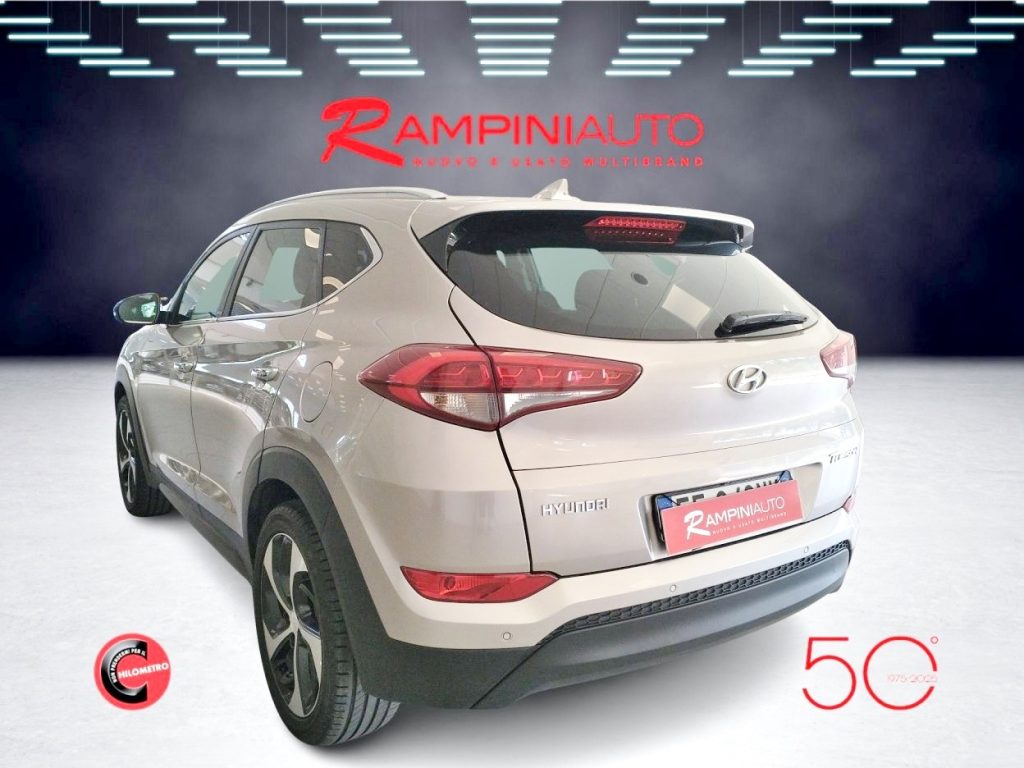 HYUNDAI Tucson 1.7 CRDi Automatica XPossible Pronta Consegna - 9