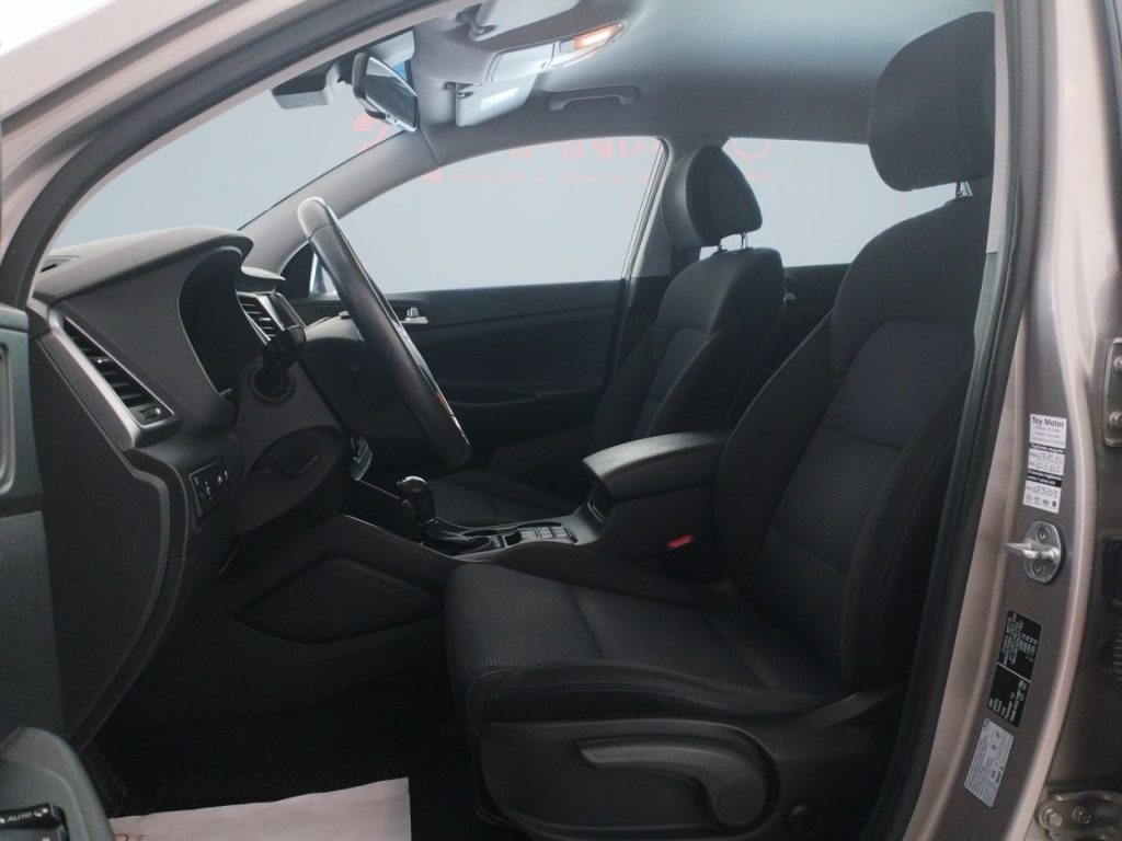HYUNDAI Tucson 1.7 CRDi Automatica XPossible Pronta Consegna - 14