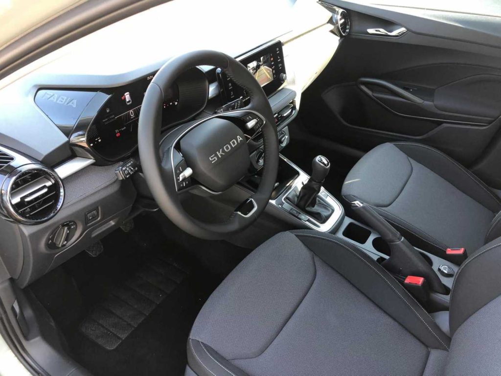 SKODA Fabia 1.0 MPI 80 CV Your Way - 9