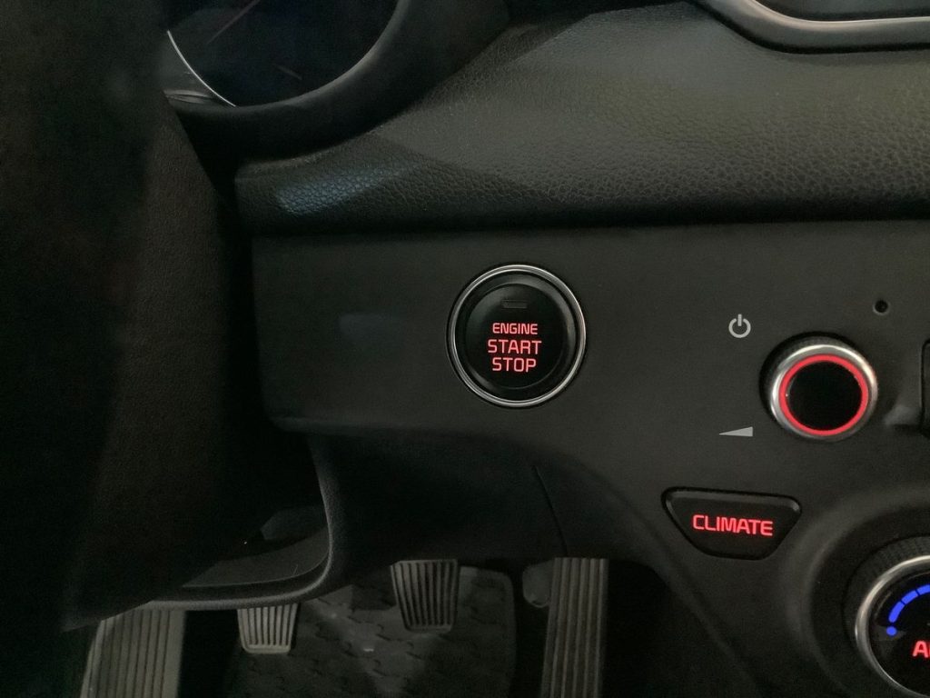 KIA Sportage 1.7 CRDI 2WD Business Class - 23