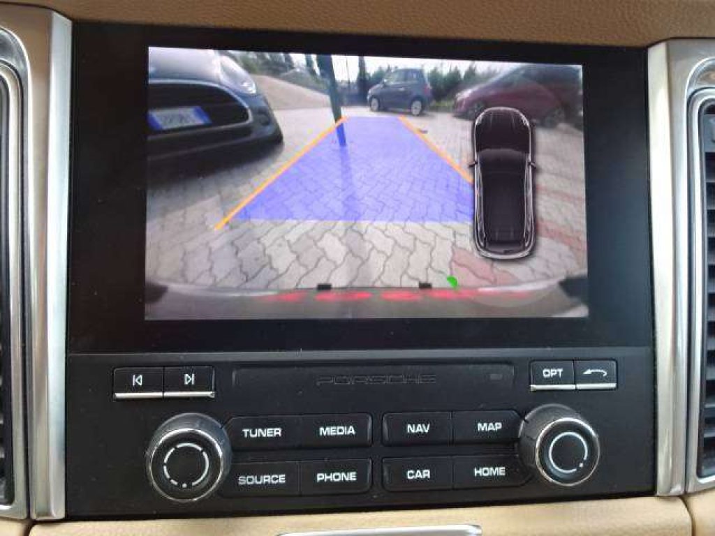 PORSCHE Macan S diesel 3.0 250 cv - 12
