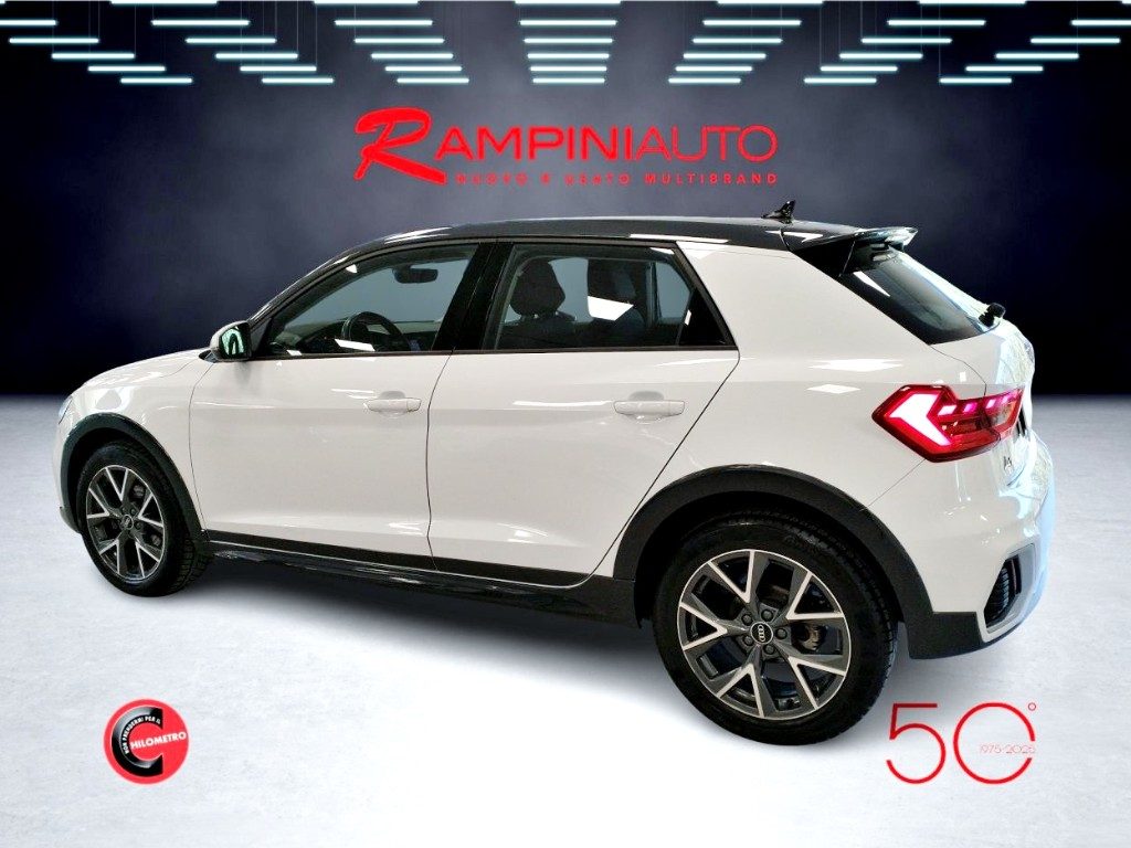 AUDI A1 citycarver 30 TFSI Admired Km 53.000 Pronta Conse - 12
