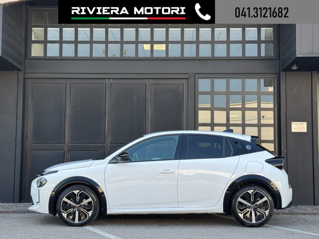 LANCIA Ypsilon Hybrid e-DCT LX - 3
