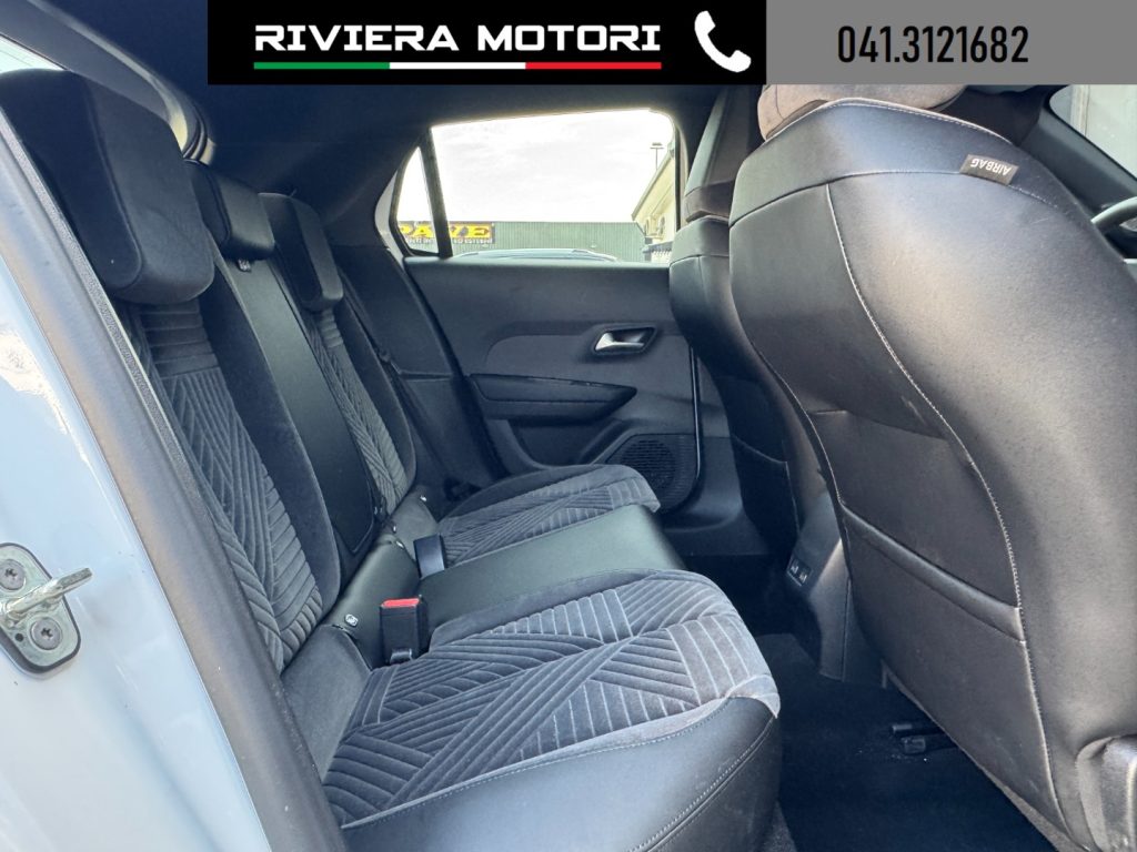 LANCIA Ypsilon Hybrid e-DCT LX - 9
