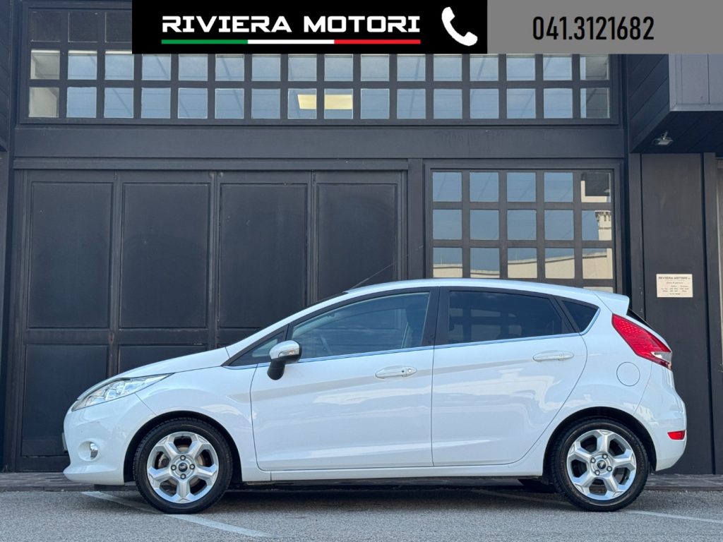 FORD Fiesta 1.4 5 porte Bz.- GPL Titanium - 3