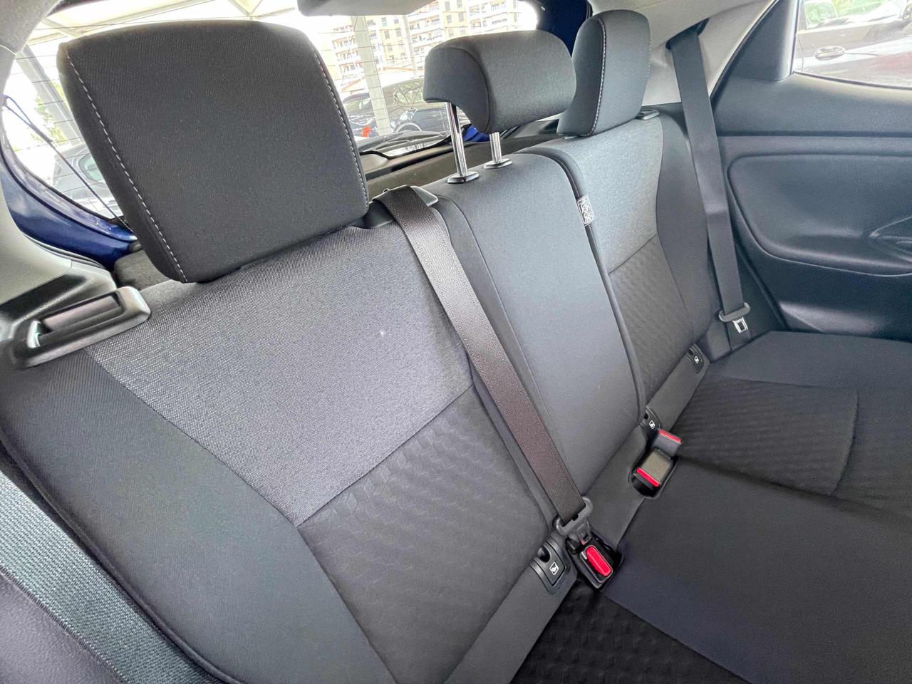 TOYOTA Yaris 1.5 Hybrid 5 porte Style Automatica Navi - 11