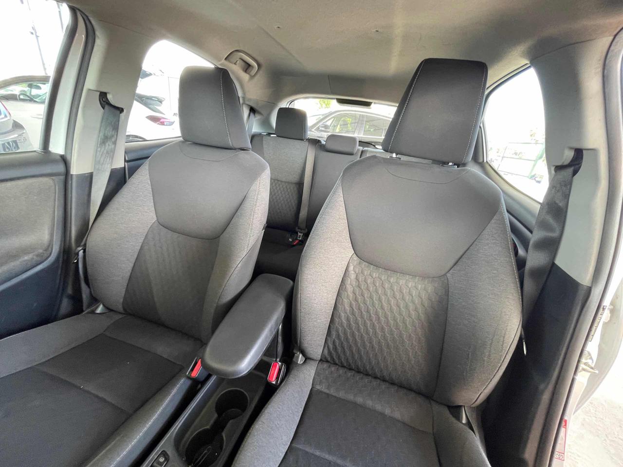 TOYOTA Yaris 1.5 Hybrid 5 porte Business Automatica - 20