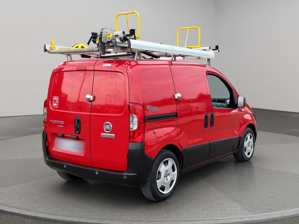 FIAT Fiorino 1.3 MJT Adventure - 4