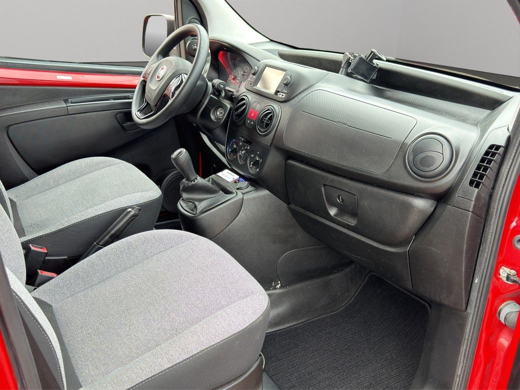 FIAT Fiorino 1.3 MJT Adventure - 9