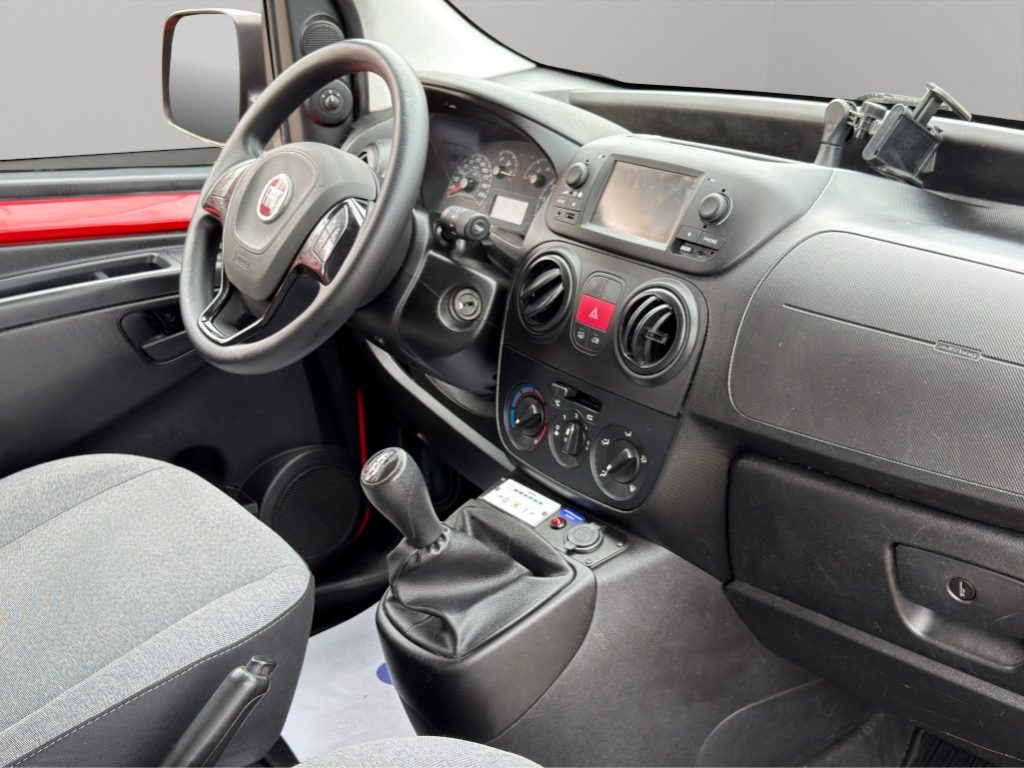 FIAT Fiorino 1.3 MJT Adventure - 10