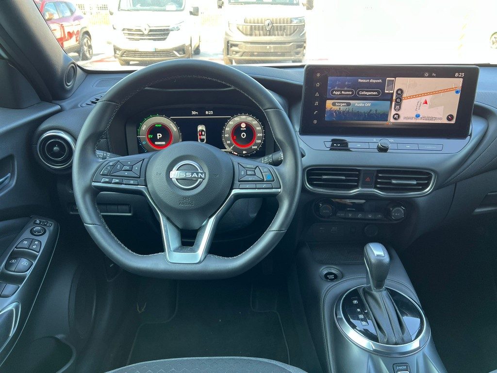 NISSAN Juke 1.6 HEV N-Connecta - 10