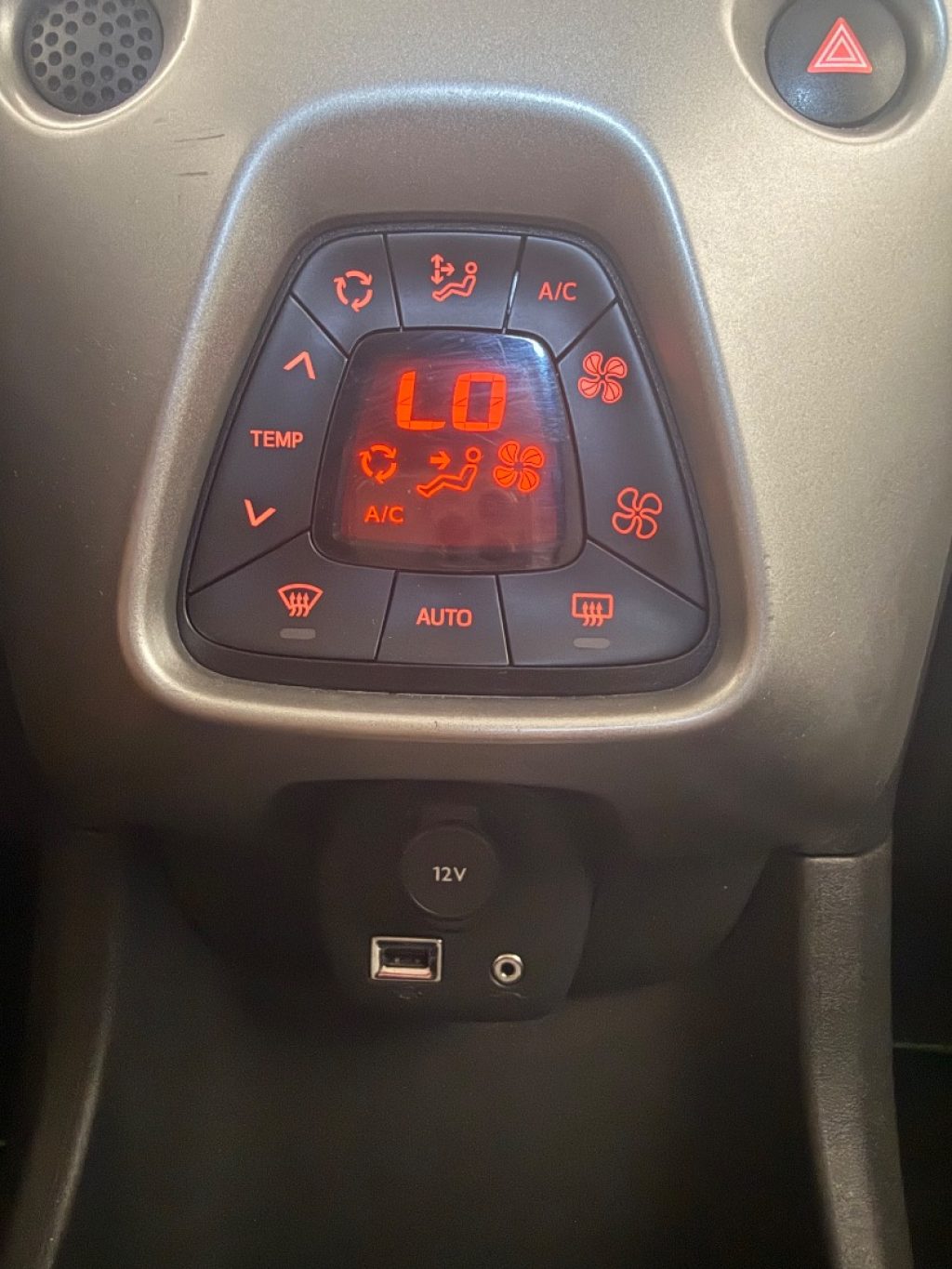TOYOTA Aygo 1.0 VVT-i 69 CV 5 porte x-wave - 13