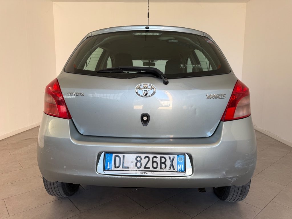 TOYOTA Yaris 1.3 5 porte M-MT SOL - 6
