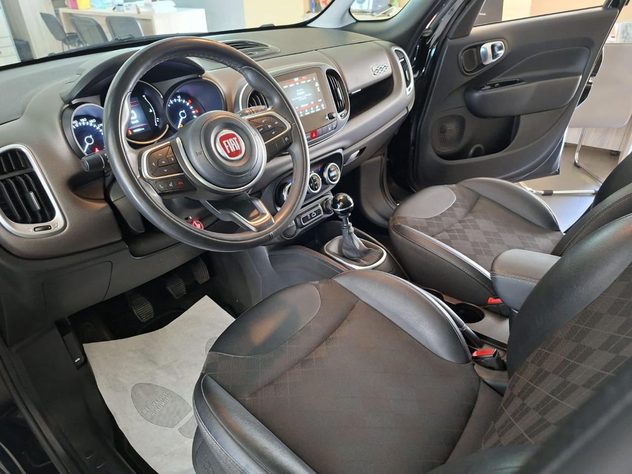 FIAT 500L 1.3 Multijet 95 CV Lounge TETTO PANORAMA - 16