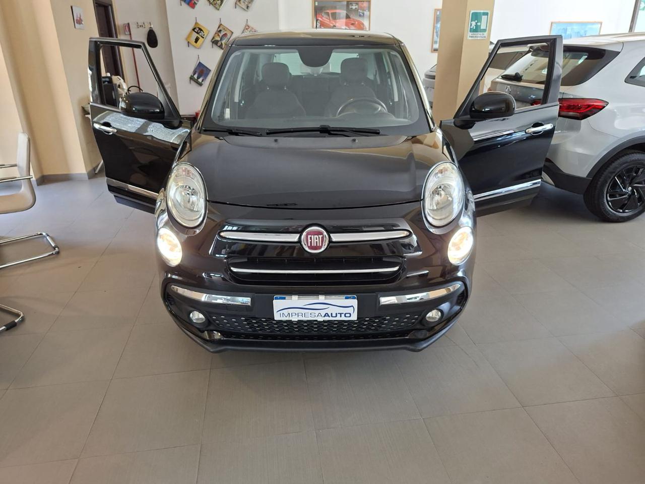 FIAT 500L 1.3 Multijet 95 CV Lounge TETTO PANORAMA - 4