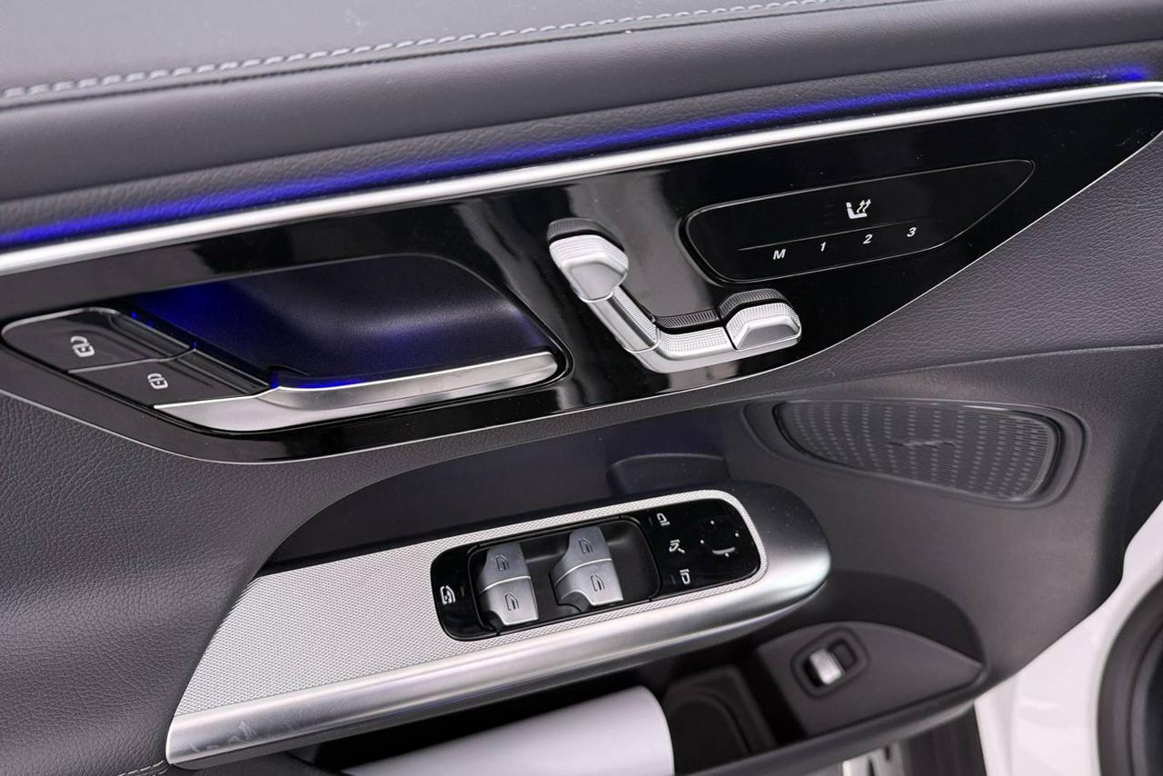 MERCEDES-BENZ GLC 300 de hybrid EQ 9-G Tronic 4Matic AMG Line - 17