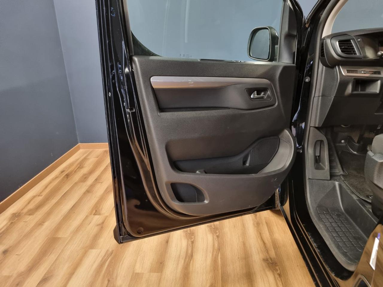 FIAT Ulysse 2.0 BlueHDi 180 CV AT8 L3 Combi - 27