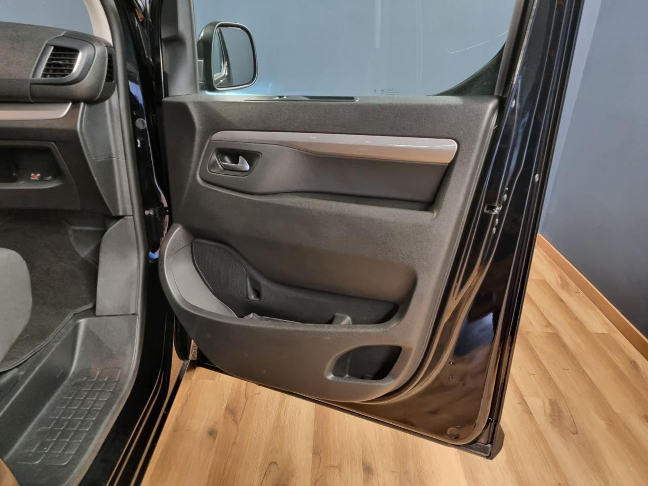 FIAT Ulysse 2.0 BlueHDi 180 CV AT8 L3 Combi - 26