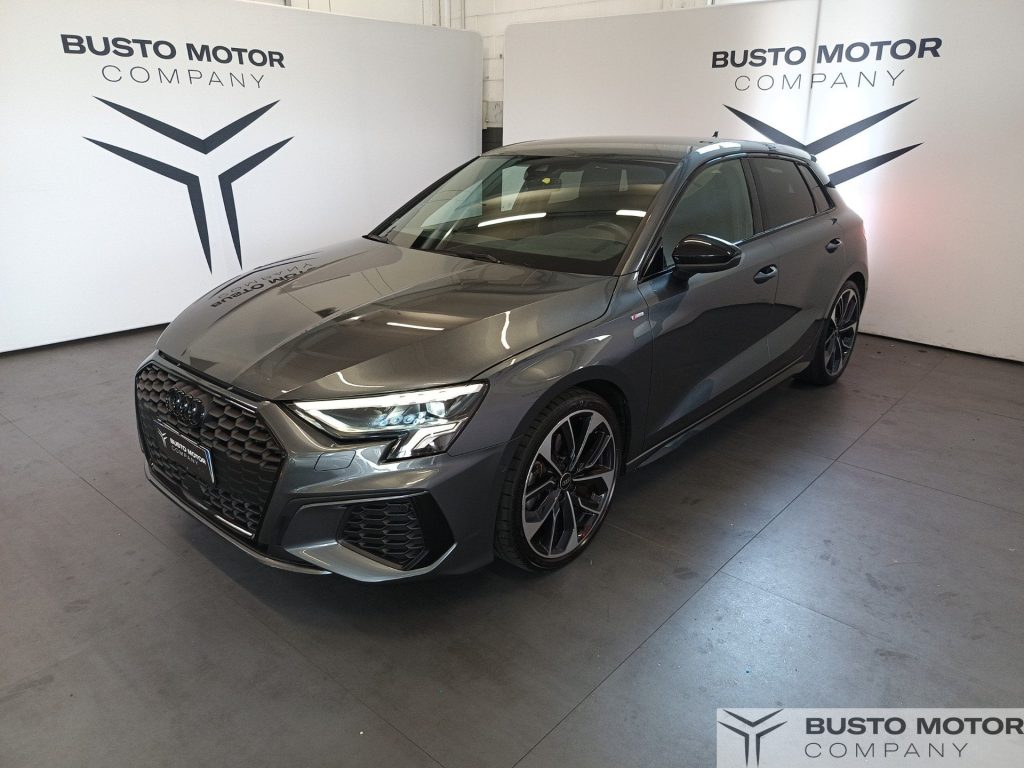 AUDI A3 Sportback 35 TFSI mhev S tronic S line Edition - 3