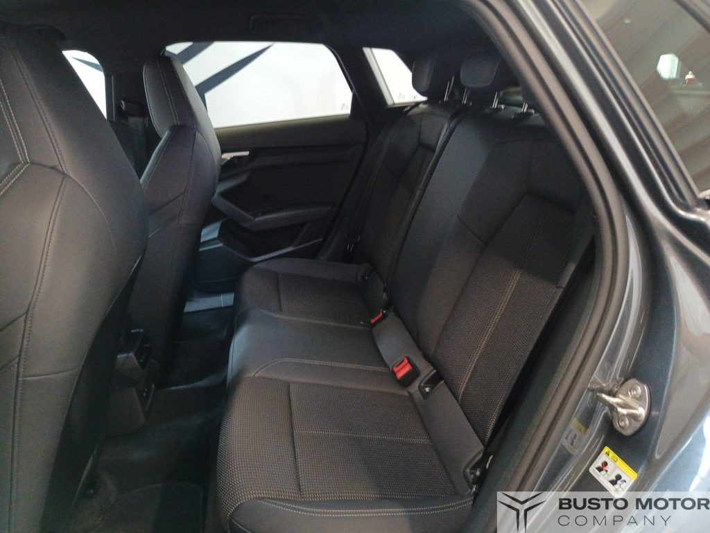 AUDI A3 Sportback 35 TFSI mhev S tronic S line Edition - 9