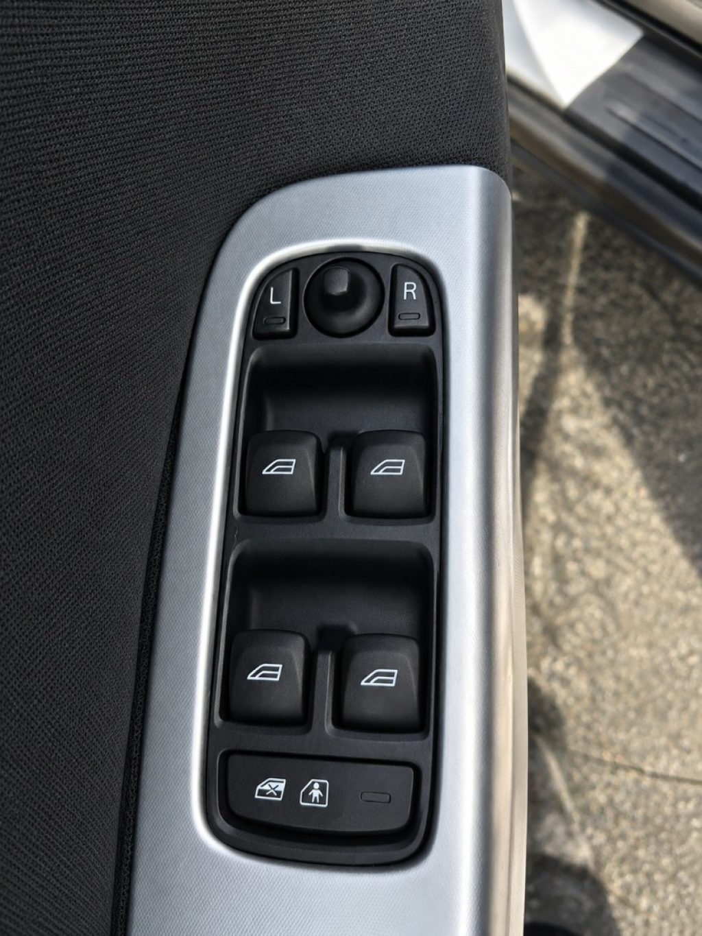 VOLVO V50 D2 Unico Proprietario Neopatentati Bluetooth - 16