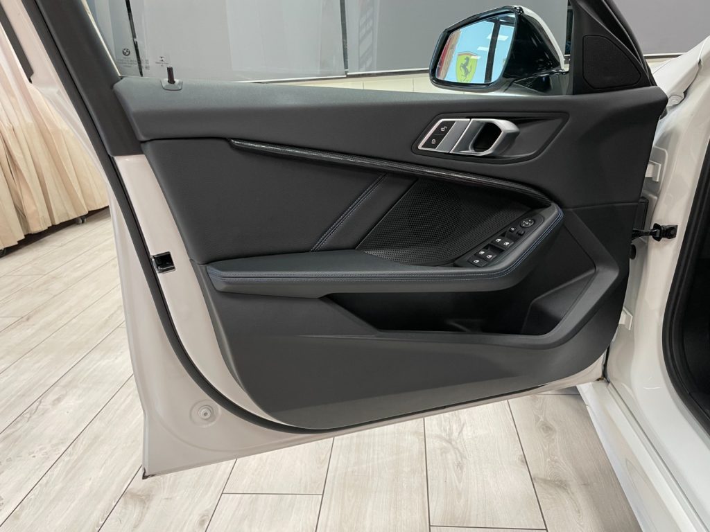 BMW 116 D M-SPORT AUTO - 16